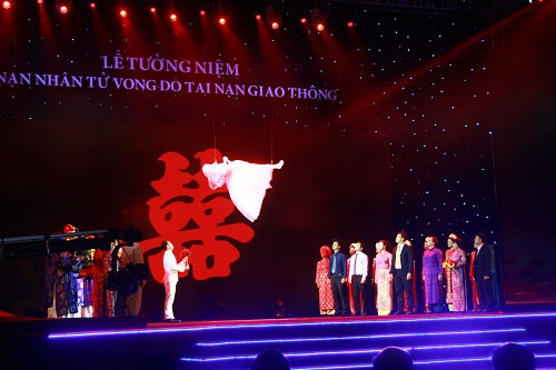 Nước mắt, mồ hôi làm nên khoảnh khắc